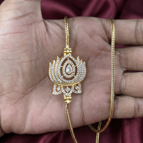 Pearl Accent MOP Chain with Micro Plated Shine JH8249