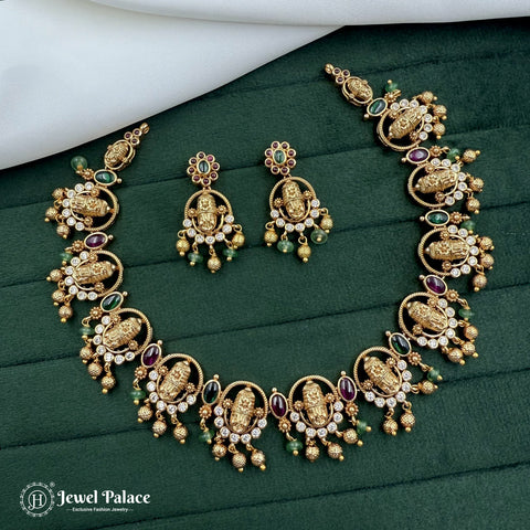 Regal Gold Plated Choker Necklace with Premium Craftsmanship