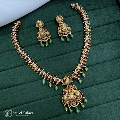 Exclusive Designer Necklace for Weddings Royal Antique Gold Style