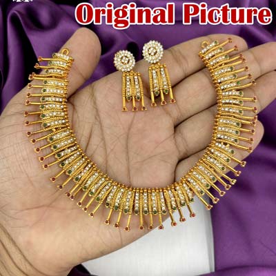 Trending Gold Plated Antique Necklace With Matching Earrings JH1553
