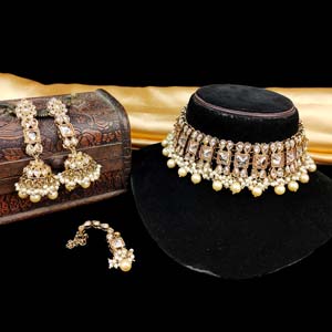 Exclusive Kundan Necklace Choker Set JH1638