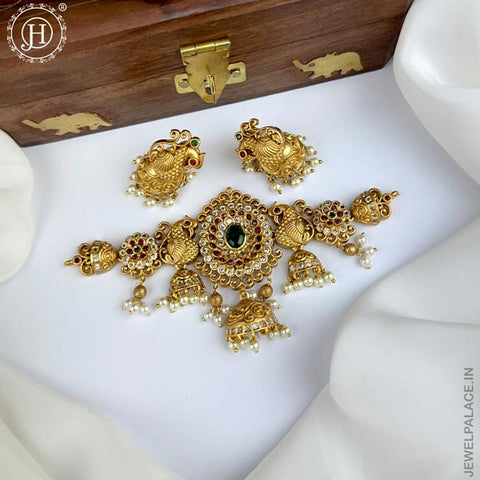 Elegant Gold Plated Premium Quality AD Stone Necklace With Matching Earrings JH2555