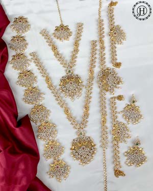 Beautiful Gold Plated With CZ Stone Indian Wedding Jewellery Set JH3122