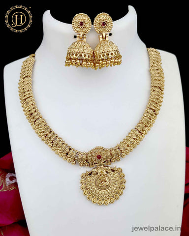 Beautiful Gold Finish Necklace JH3597