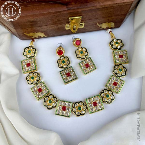 Exclusive Gold Finsh Kemp Stone Beautiful Necklace Set JH3614