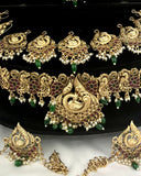 Latest Gold Plated Elegant South Indian Temple Design Bridal Jewellery Set JH3683