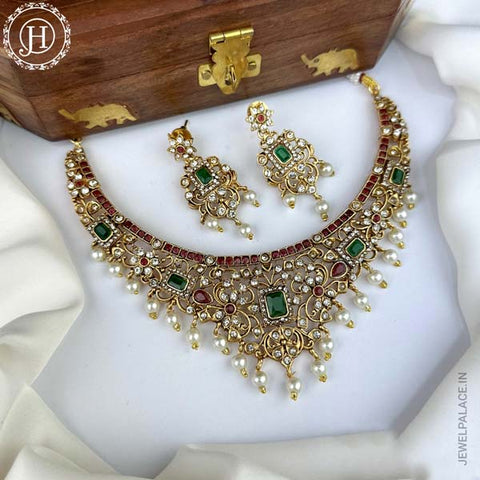 Beautiful Gold Finish Kemp Stone Necklace JH3805