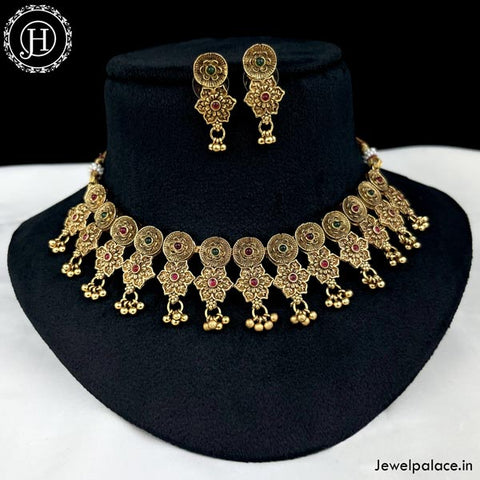 Beautiful Gold Finish Kemp Stone Flowers Design Necklace  JH4156