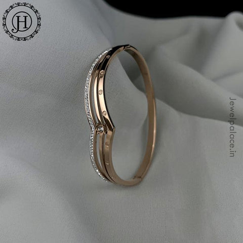 Exclusive Rose Gold Plated Imported Bracelet JH4393