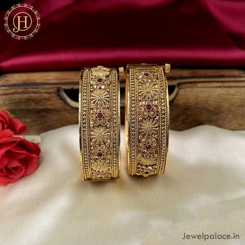 Premium Quality Gold Plated Matte Finish Temple Bangles JH4694