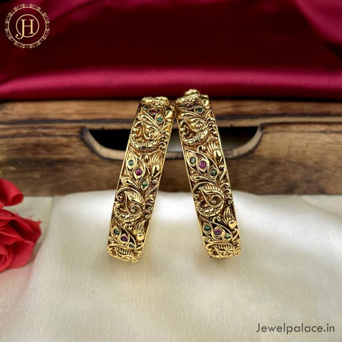 Premium Quality Gold Plated Matte Finish Temple Bangles JH4697