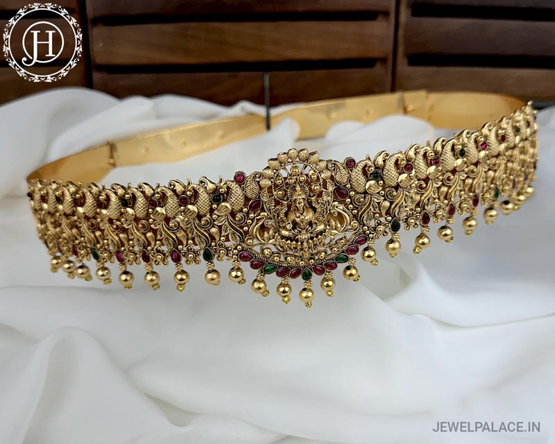 Gold Plated Traditional Leaf Cluster Brooch with Hanging Simulated Stone and Triple Chain for Men’s Suits and Sherwanis main image 1