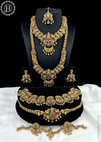 Pretty Traditional South Indian Bridal Jewellery Set JH5560