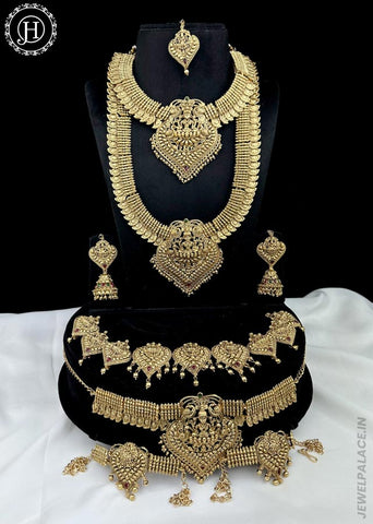 Pretty Traditional South Indian Bridal Jewellery Set JH5566