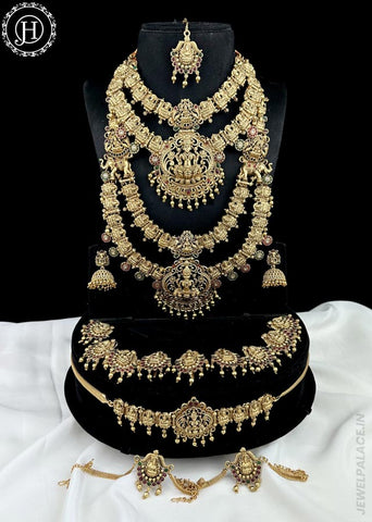 Pretty Traditional South Indian Bridal Jewellery Set JH5572