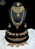 Pretty Traditional South Indian Bridal Jewellery Set JH5576