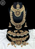 Pretty Traditional South Indian Bridal Jewellery Set JH5580