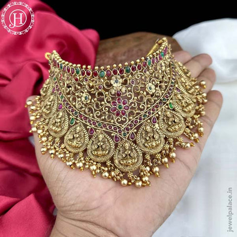 Elegant Gold Plated Temple Choker Set With Earrings JH5897