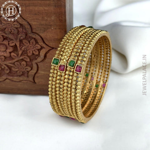 Beautiful Gold Plated Kemp Stone Bangles (Set