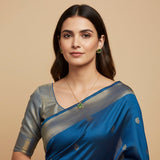 Stunning Lotus Invisible Necklace for a Minimalist Look