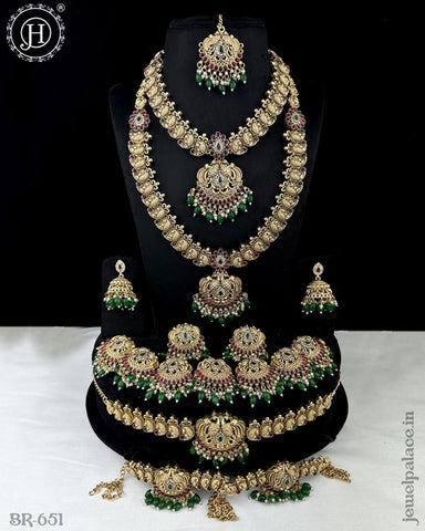 Pretty Traditional South Indian Bridal Jewellery Set JH6499