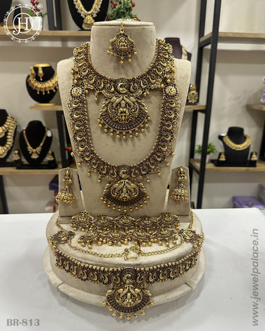 Pretty Traditional South Indian Bridal Jewellery Set JH6579
