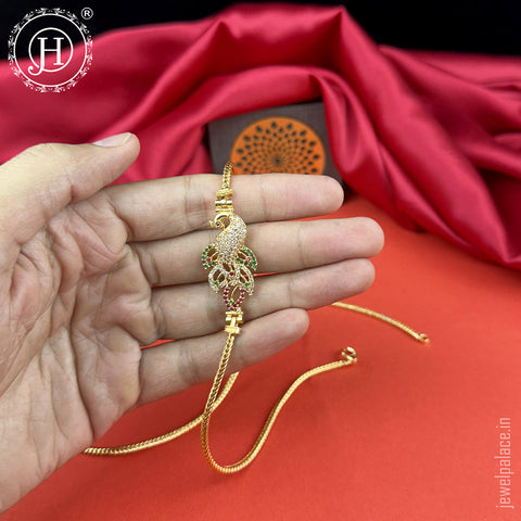 Elegant Micro Plated MOP Chain for Daily Wear