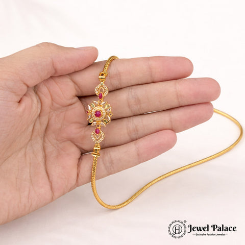 Chic Mother of Pearl Chain with Micro Gold Polish