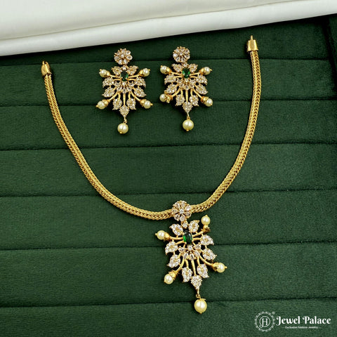 Luxurious Brass Necklace with Diamond Look Stones