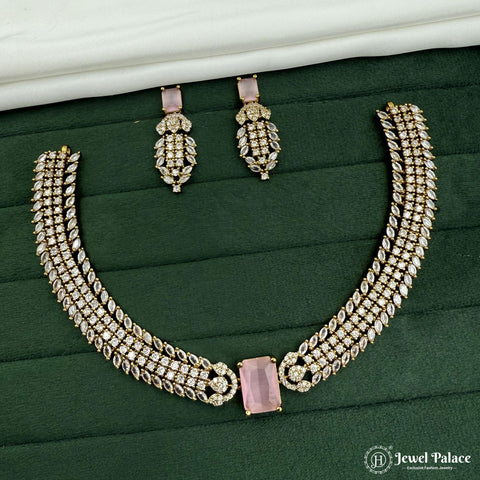 Beautiful Gold Finish Stunning Festive Necklace