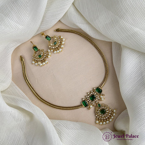 Beautiful Gold Finish Stunning Festive Necklace