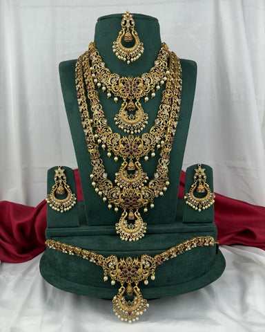 Traditional Gold Plated With Beautiful Pearl Semi Bridal Temple Jewellery JH6860