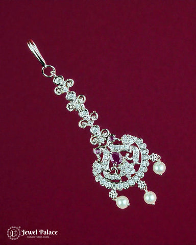Decorative silver pendant with pearls on a red background, branded 'Jewel Palace'.