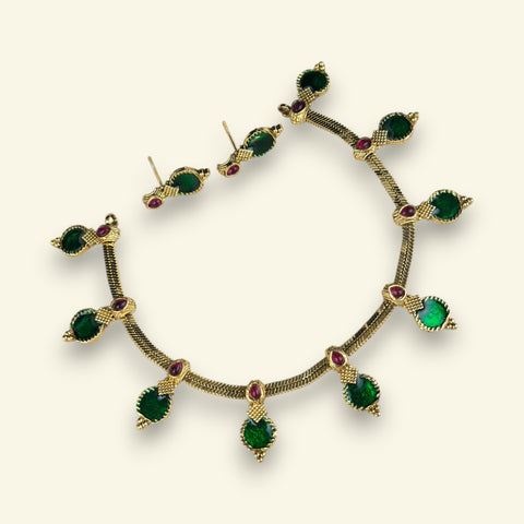 Elegant Gold Finish Traditional Kerala Palakka Necklace JH7819