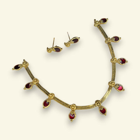 Elegant Gold Finish Traditional Kerala Palakka Necklace JH7821
