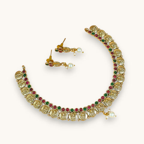 Exclusive Gold Finish Antique Necklace With Earrings JH7825