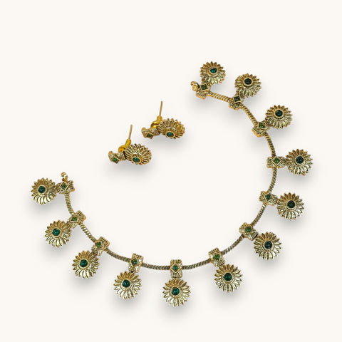 Exclusive Gold Finish Antique Necklace With Earrings JH7829