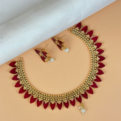 Exclusive Gold Finish Antique Necklace With Earrings JH7841