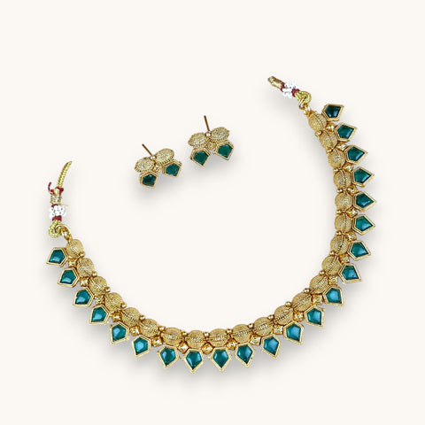 Elegant Gold Finish Traditional Kerala Palakka Necklace JH7861