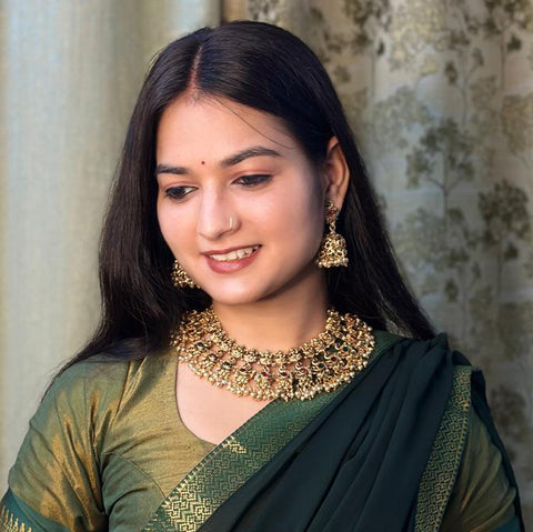 Exclusive Gold Finish Antique Necklace With Earrings JH7978