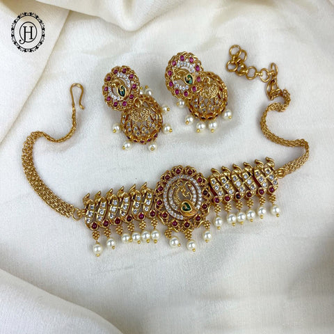 Matte Pearl With Kemp Combination Short Necklace NK-81