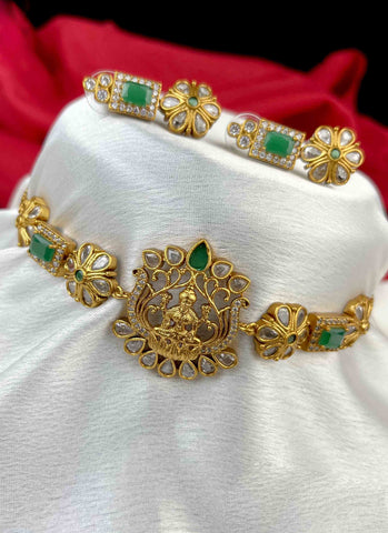 Awesome Gold Finish Silver And Green Stone Temple Necklace With Earings JH1275