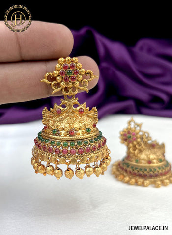 Elegant Antique Earrigs JH2660