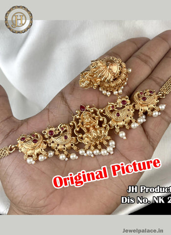 Elegant Gold Finish Temple Short Necklace JH2805