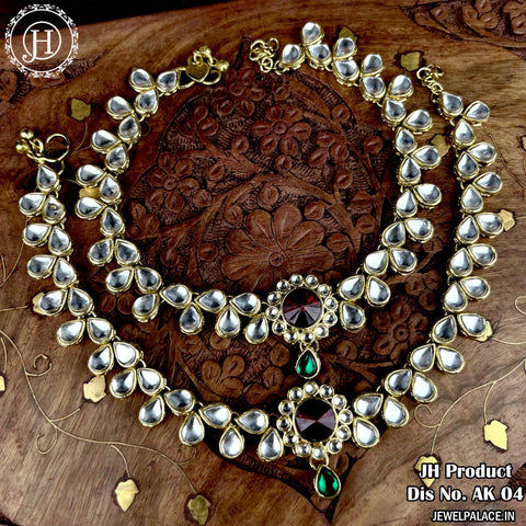 Charms Antique Golden Alloy Kundan Anklet for Women JH3444