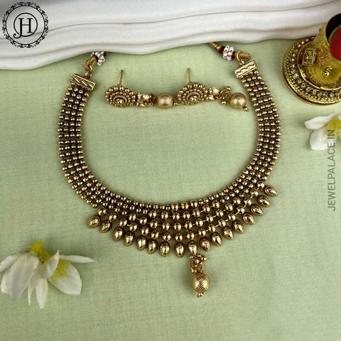 Elegant Gold Pearls Design Necklace JH3767